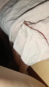 [原创]车震人妻按住了掰逼